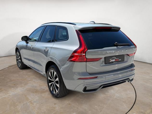 Volvo XC60 B5 AWD 250 Cv R-Design Plus Dark - KM/0 - Foto 3