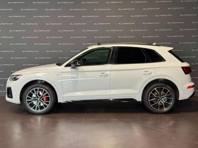 AUDI Q5 40 TDI 204 CV quattro S tronic Identity Black rif. 23957380 - Foto 5
