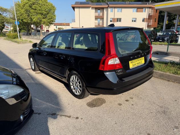 Volvo V70 2.0d Kinetic - Foto 6