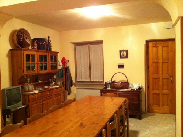 CASA INDIPENDENTE SU DUE PIANI VISTA GRAN SASSO D'ITALIA - Foto 3