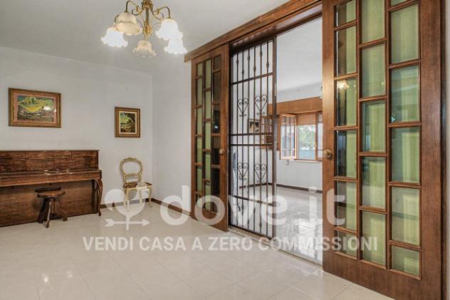 Casa indipendente di 200 m² con più di 5 locali in vendita a Leporano - Foto 19