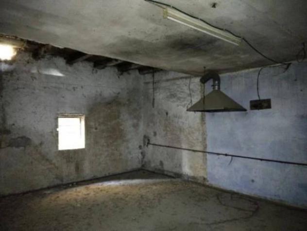 Immobile in asta di 244 m² con più di 5 locali in vendita a Montecchio Maggiore - Foto 2