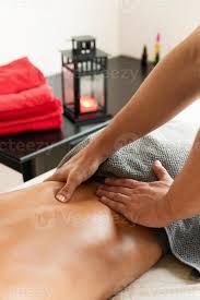 Massaggio Tel:3520931106