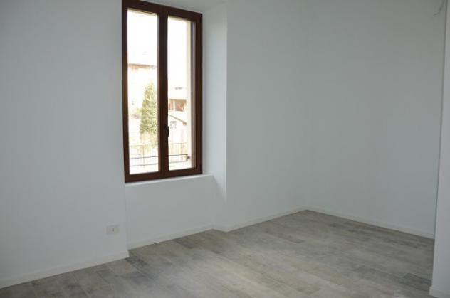 Villa di 140 m² con 3 locali in vendita a Albizzate - Foto 7