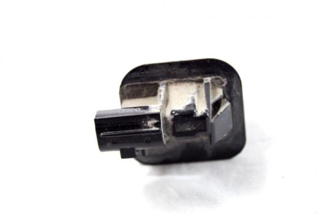 35910-62R10 LUCE TARGA POSTERIORE LED SUZUKI SWIFT 1.2 B 4X4 61KW 5M 5P (2021) RICAMBIO USATO - Foto 2