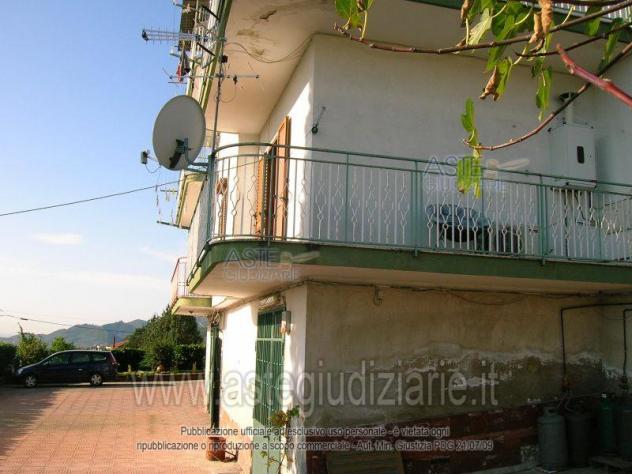 IMMOBILI-ALTRA CATEGORIA-fraz. Capitignano, alla via Serroni n. 11 - Foto 4