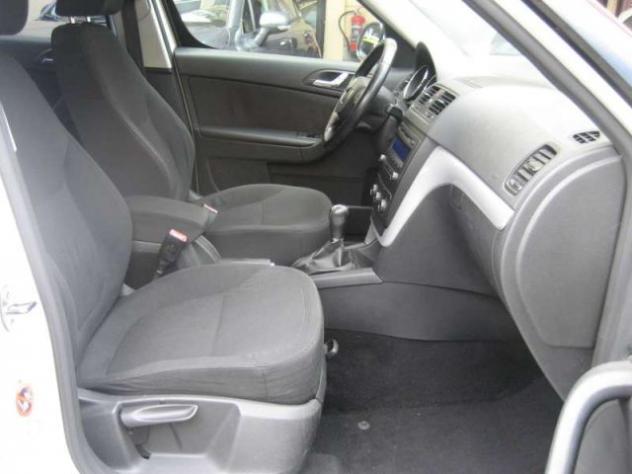 SKODA Yeti 1.2 TSI ADVENTURE rif. 23976452 - Foto 10