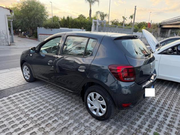 Dacia Sandero 1.5 dCi 8V 75CV Start&Stop Laurte-12/2017 - Foto 4