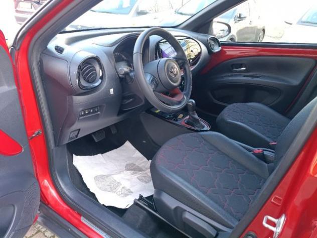 TOYOTA Aygo X 1.0 VVT-i 72 CV 5 porte Lounge S-CVT rif. 24138961 - Foto 10