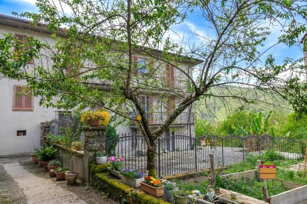 Casa semindipendente in vendita a Groppo - Tresana 527 mq Rif: 1409674