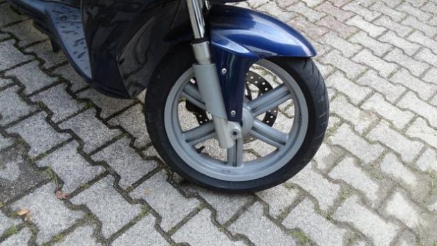 APRILIA Sportcity Cube 125 Scooter rif. 22407138 - Foto 9