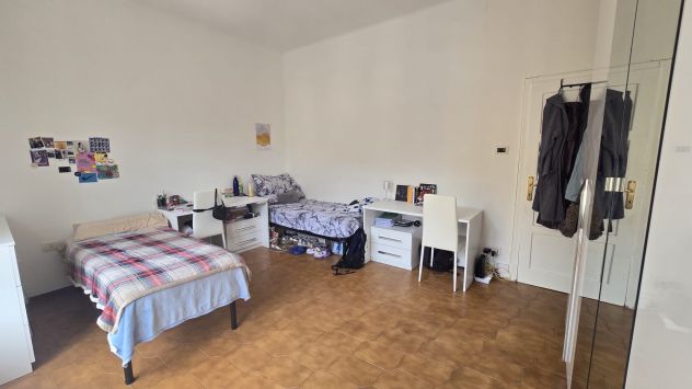 SI LIBERA STANZA DOPPIA - Foto 3