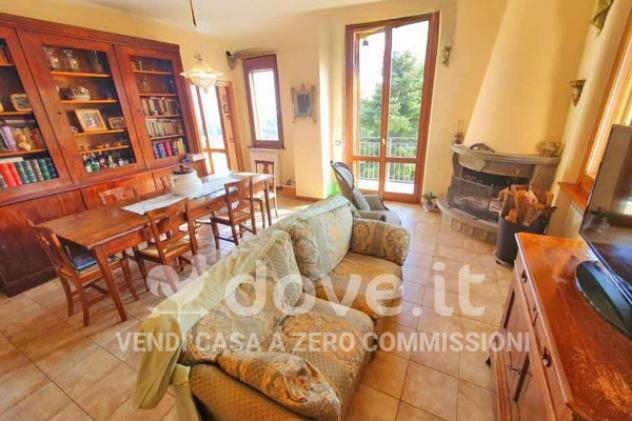 Rustico / Casale di 1050 m² con più di 5 locali e posto auto in vendita a Montepulciano - Foto 9