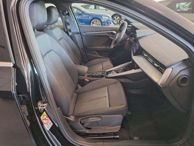 Audi A3 Sportback 30 TDI S tronic Business - Foto 9