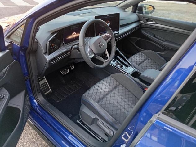 VOLKSWAGEN Golf 8ª serie Golf 2.0 TDI 150 CV DSG SCR R-Line Plus - Foto 9