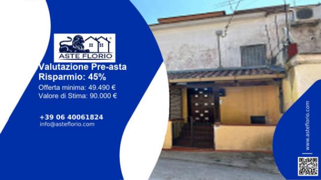 Immobile in asta di 64 m², box auto doppio in vendita a Napoli