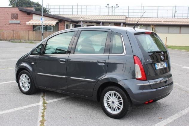 Lancia MUSA 1.3MJET ORO PLUS 95.000KM CERTIFICATI TENUTA COME DA FOTO CLIMA CONSUMI IRRISORI - Foto 8
