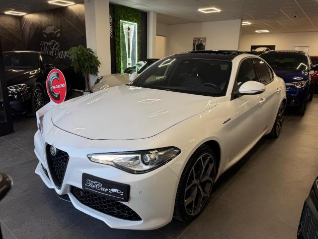 ALFA ROMEO GIULIA VELOCE 2.2 210CV Q4 TETTO PELLE NAVI ANNO 2021