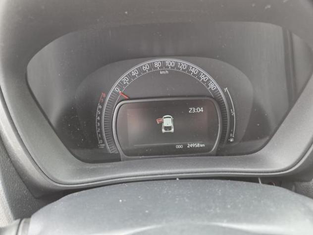 TOYOTA Aygo X 1.0 VVT-i 72 CV 5 porte Trend S-CVT rif. 23471553 - Foto 8