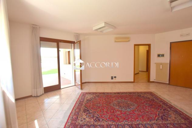 APPARTAMENTO di 3 vani e di 186 mq (MONTEBELLUNA) rif. PA313A - Foto 3