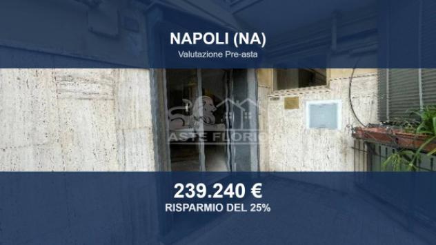 Immobile in asta di 126 m² con più di 5 locali in vendita a Napoli