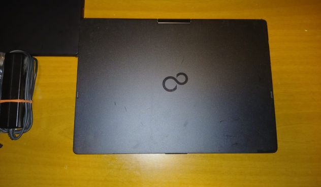 PC?Tablet Fujitsu T939 13"FHD Ram 16GB i5-8350u 3.60GHz Office 365 - Foto 4