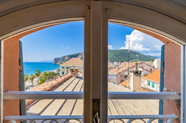 Bilocale in affitto a Finale Ligure