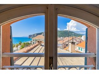 Bilocale in affitto a Finale Ligure
