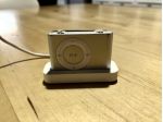 Apple iPod shuffle 1GB grigio con caricabatterie