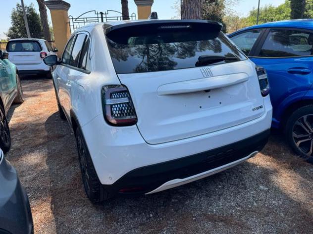 FIAT 600 Hybrid LA PRIMA 1.2cc 100cv AUT. NAVI. RETROCAM rif. 23993484 - Foto 4