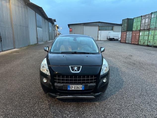Peugeot 3008 1.6 HDi 115CV Business - Foto 2