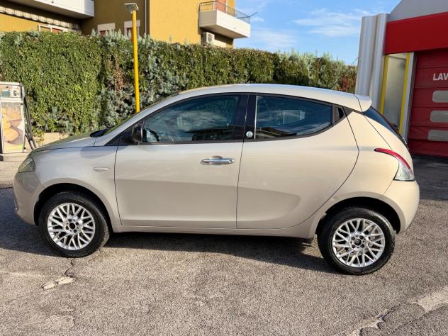 Lancia Ypsilon 900 neopatentati pronto uso garanzia - Foto 9