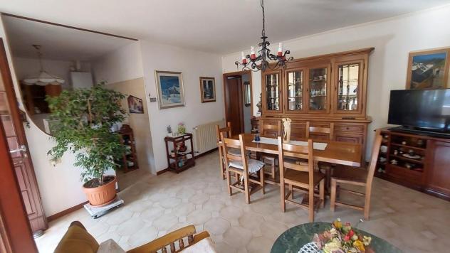 Appartamento in vendita a Quercioli - Massa 90 mq Rif: 1061712