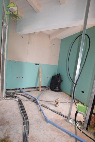 CASA INDIPENDENTE di 5 vani e di 207 mq (VOLPAGO DEL MONTELLO) rif. RS430_10 - Foto 16
