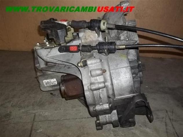 CAMBIO COMPL. CAMBIO COMPL. KM 140000 FORD MONDEO  Meccanica  Cambio e trasmisione  Cambio  Cambio FORD - MONDEO - 01-10-2003 - 01-05-2007