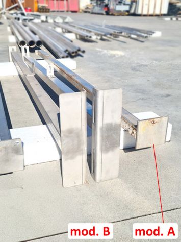 pilastri in acciaio inox usati per supporto - Foto 2