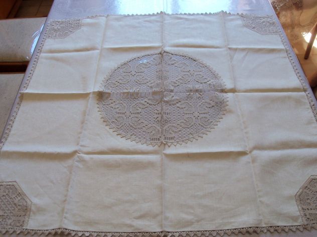 Tovaglia vintage 12 posti ecru in puro lino con pizzo fatto a mano - Foto 4