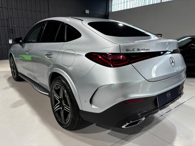 MERCEDES GLC Coupé (C254) GLC 300 de hybrid EQ 4Matic Coupé AMG Line Premium Plus - Foto 4
