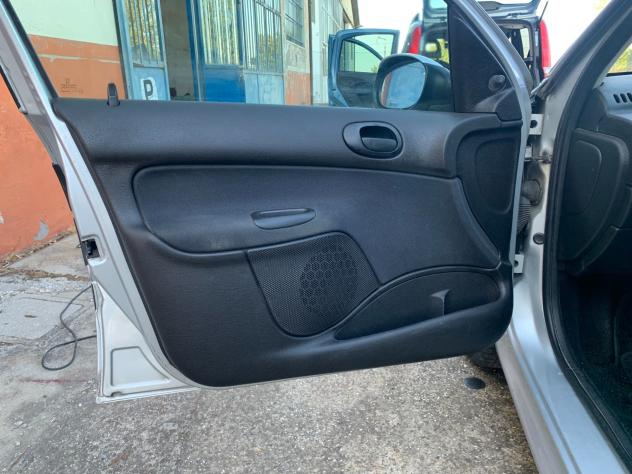 Peugeot 206 GPL 5 porte 1.1 XR 59cv OK NEOPATENTATI 2002 - Foto 10