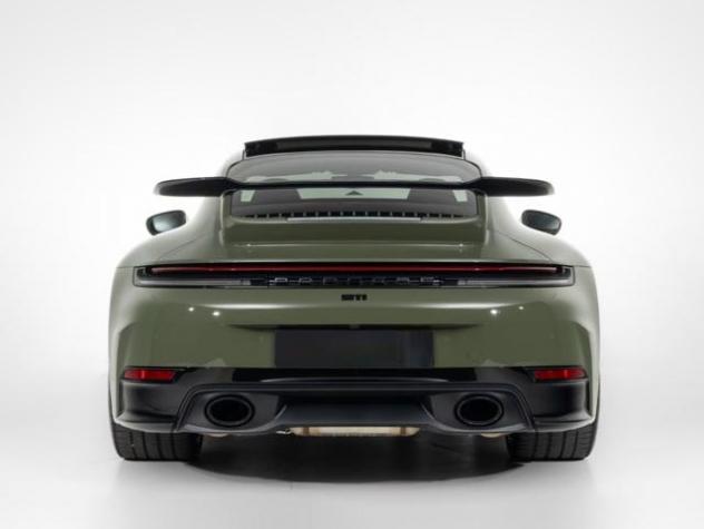 PORSCHE 911 Carrera 992.2 Aerokit / Pack Chrono /Natoolive rif. 24118313 - Foto 3