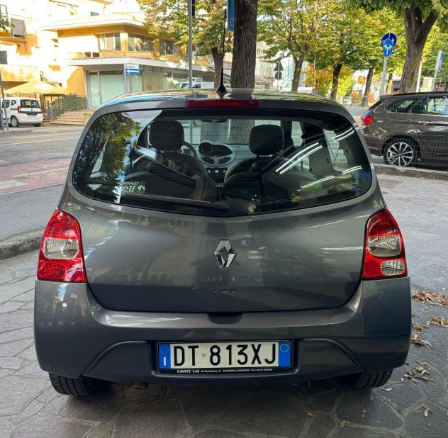 Renault Twingo 1.2 16V Dynamique Automatica - Foto 5