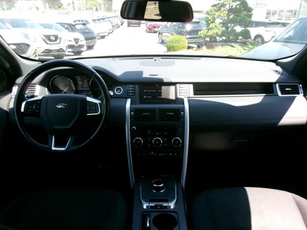 Land Rover Discovery Sport 2.0 TD4 150cv 4WD Pure - Foto 10