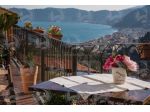 Appartamento indipendente, terrazzo, vista mare