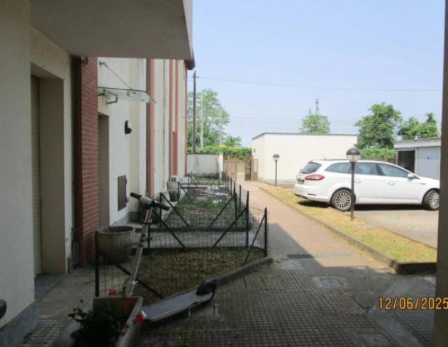 Immobile in asta di 83 m², box auto in vendita a Pizzale - Foto 3