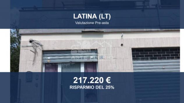 Immobile in asta di 176 m² in vendita a Latina
