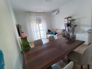 Villongo trilocale con box auto