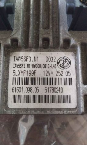 Centralina motore Fiat grande punto 1.2 IAW5SF3.M1 / 51780240 - Foto 2