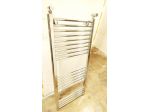 TERMO ARREDO CROMATO  CON PLACCA GEBERIT CROMATA
