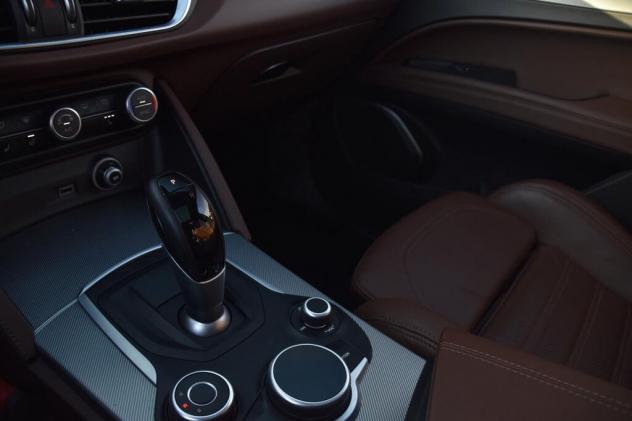 Alfa Romeo Stelvio 2.0T AWD Super 20' 2020 - Foto 2