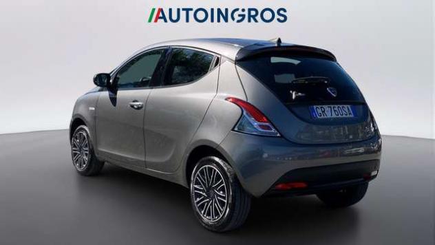 Lancia Ypsilon 1.0 FireFly Hybrid Silver - Foto 3